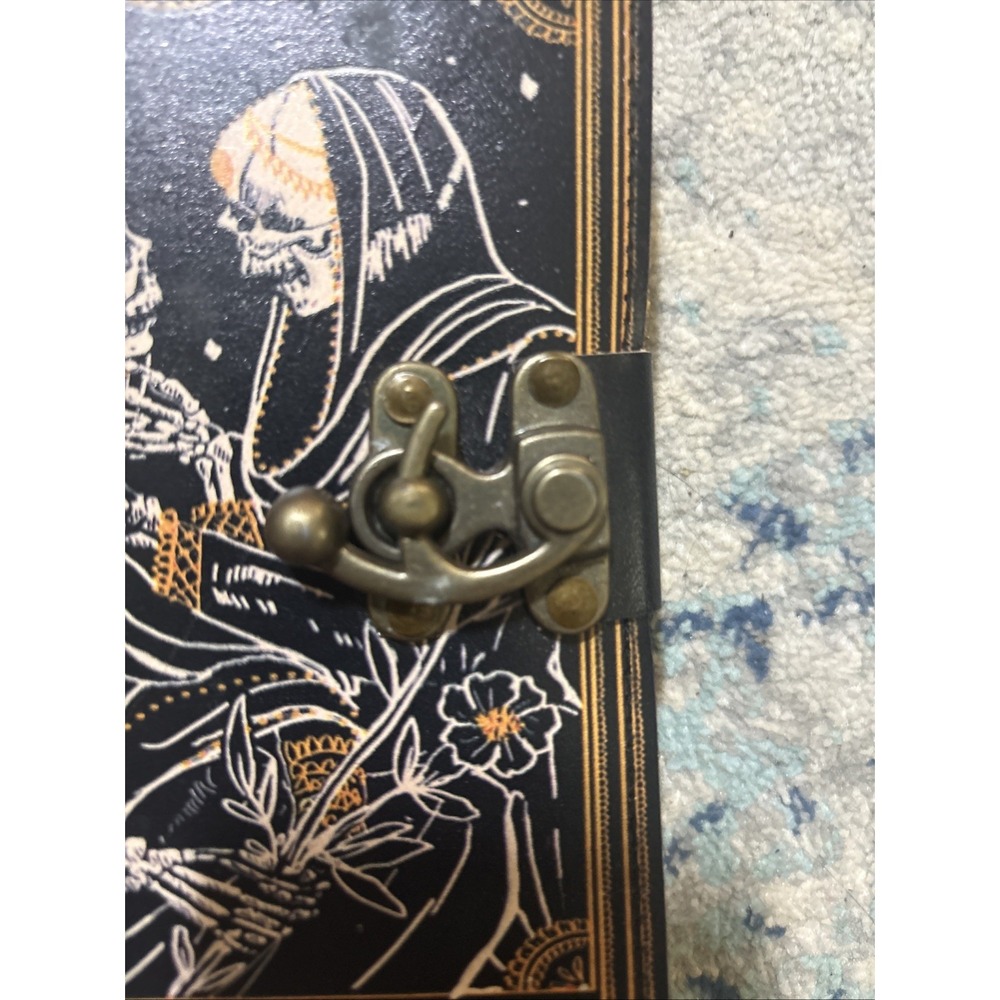 Book of Spells Leather Journal Deckle Paper Grimoire The Lovers Tarot Skull EUC - Picture 6 of 6